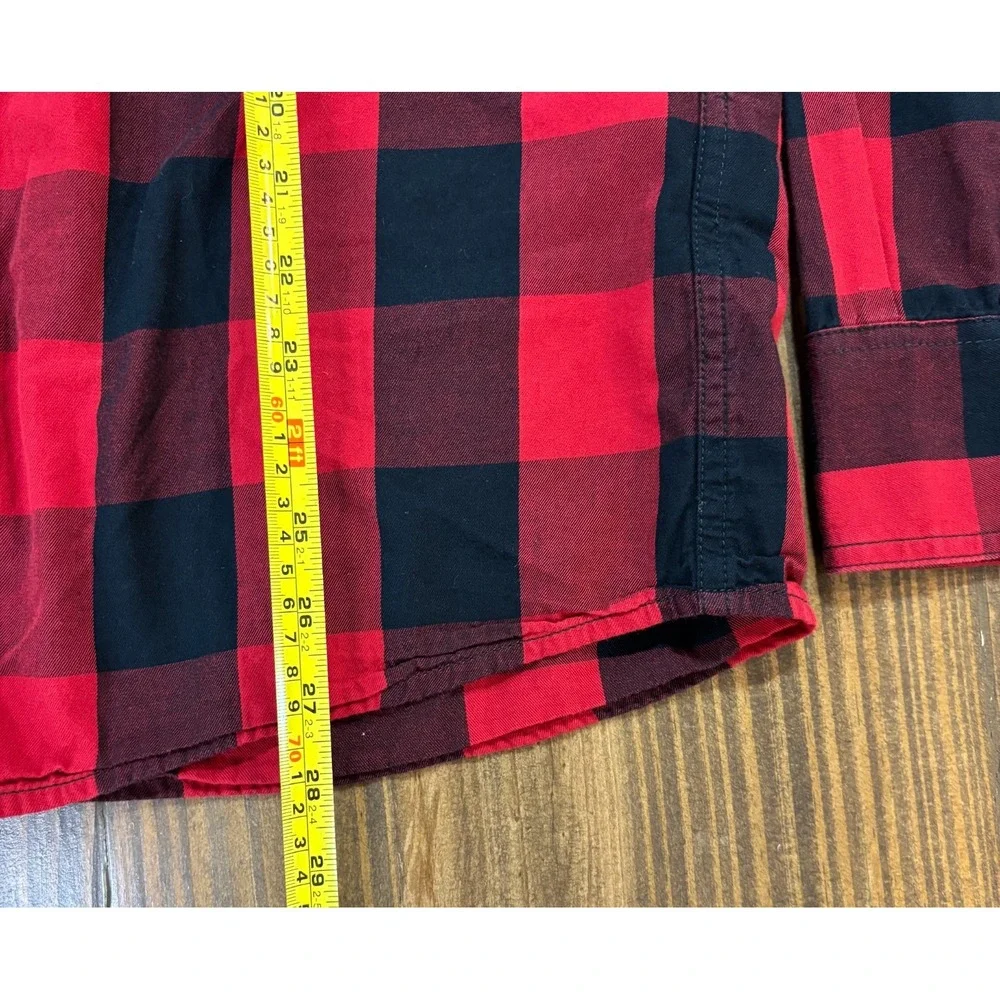 TRUE RELIGION Brand‎ Jeans Mens Small Red Black Buffalo Plaid Flannel Shirt